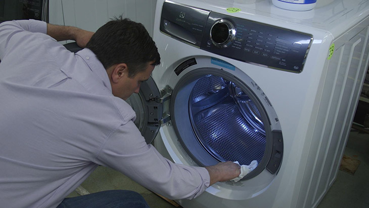 Bảo dưỡng máy giặt có cần thiết không?